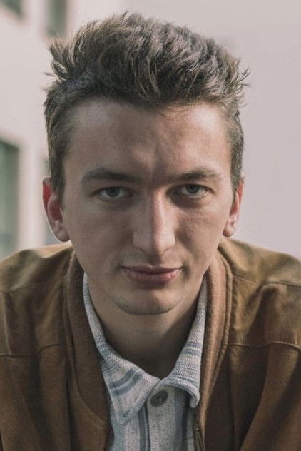 Подборка фильмов с Пол Генрих Дауде online на Emblix