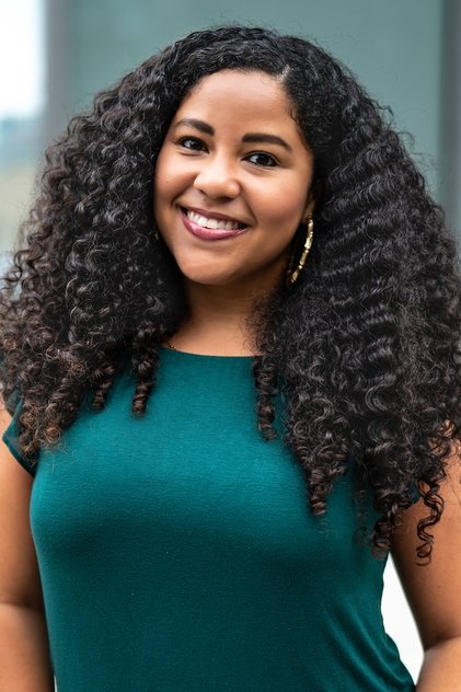 Подборка фильмов с Arianna Davis online на Emblix