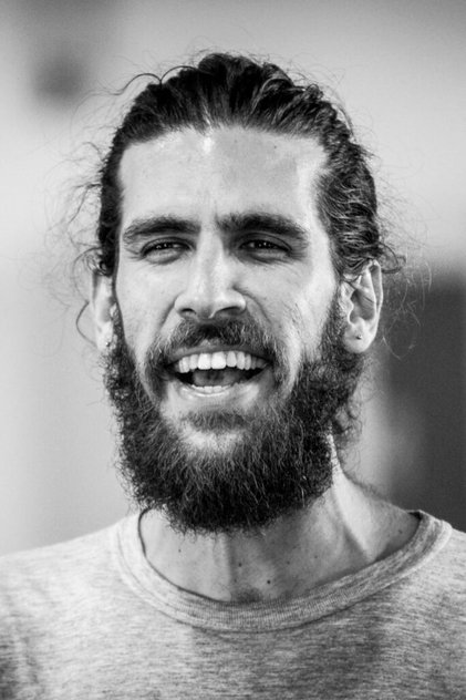 Подборка фильмов с Vinicius Bustani online на Emblix