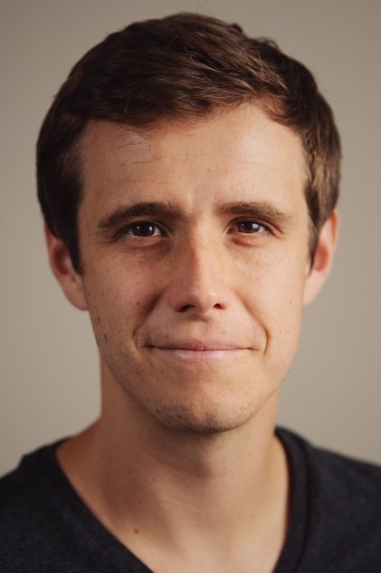 Подборка фильмов с Max Tzannes online на Emblix