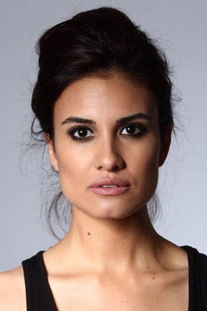 Подборка фильмов с Гизем Сойсалди online на Emblix