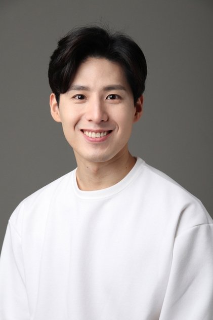 Подборка фильмов с Ahn Hwi-tae online на Emblix