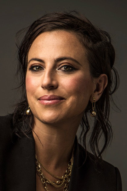 Подборка фильмов с Сара Гертруда Шапиро online на Emblix