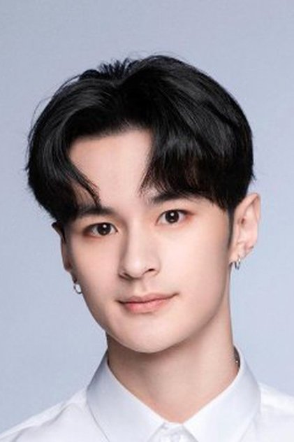 Подборка фильмов с И-Чиэ Ло online на Emblix