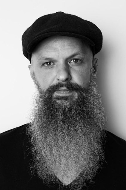 Подборка фильмов с Peter Bernaers online на Emblix