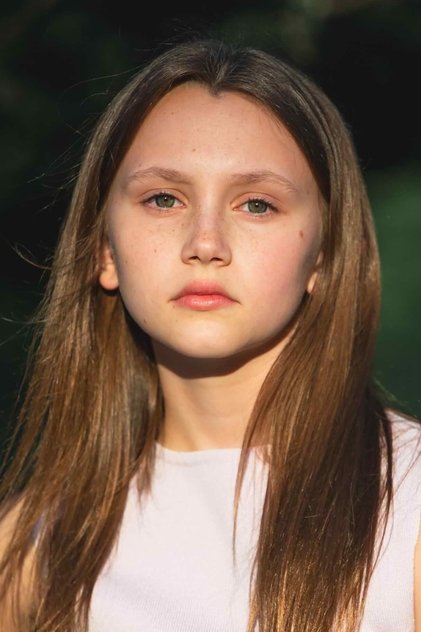 Подборка фильмов с Кеннеди Мойер online на Emblix