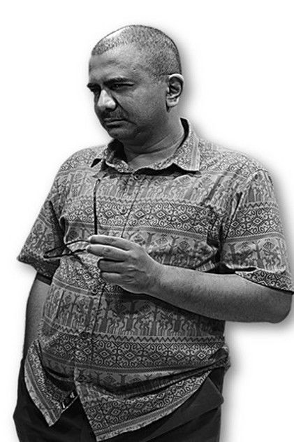 Подборка фильмов с Umar Fauzi Bahanan online на Emblix