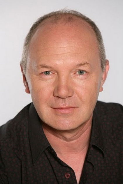 Подборка фильмов с Виктор Андреевич Васильев online на Emblix