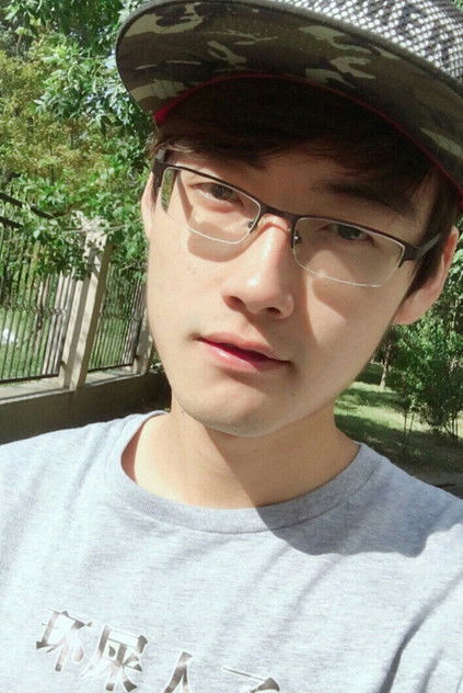 Подборка фильмов с 李轻扬 online на Emblix