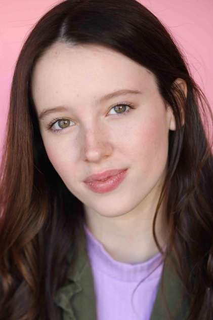 Подборка фильмов с Ханна Девлин online на Emblix