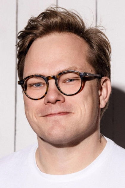 Подборка фильмов с Бенедикт Сигюрдссон Грёндаль online на Emblix