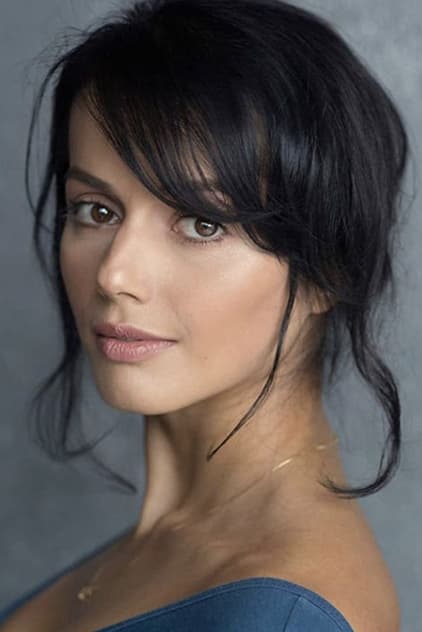 Подборка фильмов с Amrita Acharia online на Emblix