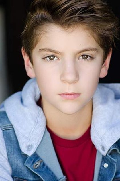 Подборка фильмов с Parker James Fullmore online на Emblix