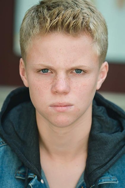 Подборка фильмов с Sawyer Schultz online на Emblix
