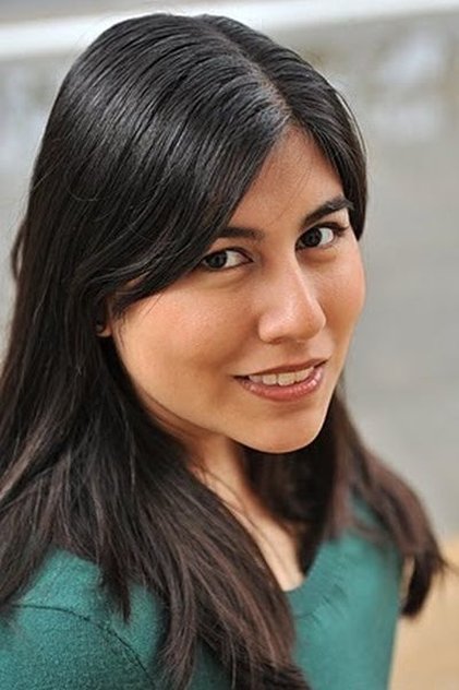 Подборка фильмов с Rosalinda Garcia online на Emblix