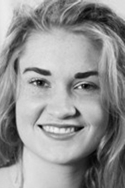 Подборка фильмов с Астрид Ходер online на Emblix