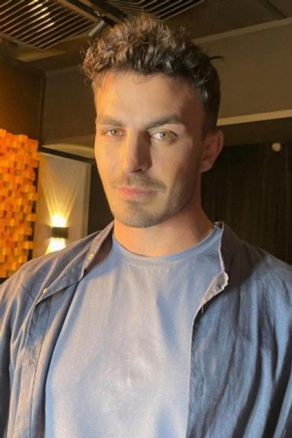 Подборка фильмов с Фестер Абду online на Emblix