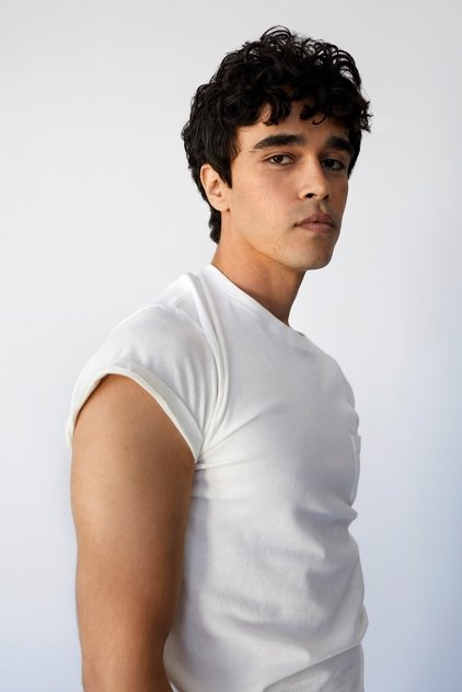 Подборка фильмов с Абубакр Али online на Emblix