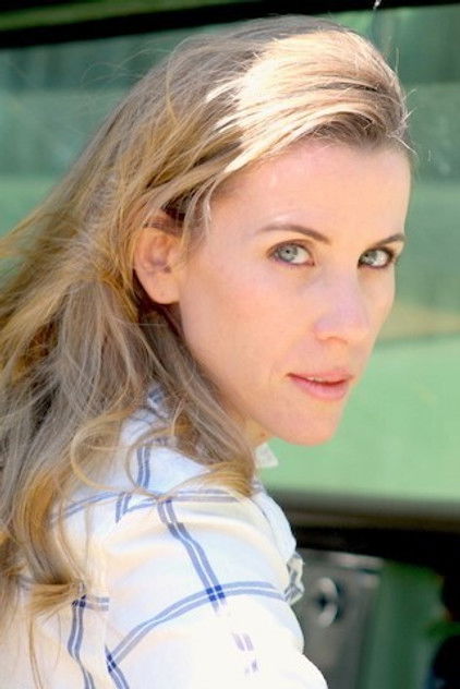 Подборка фильмов с Лейси Макклори online на Emblix