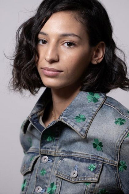 Подборка фильмов с Надя Меллити online на Emblix