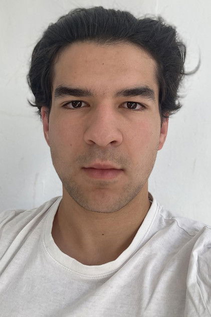 Подборка фильмов с Андраш Багой online на Emblix