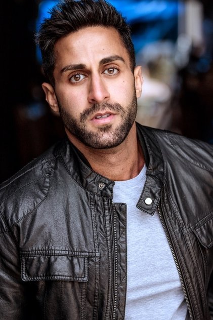 Подборка фильмов с Sunny Dhillon online на Emblix