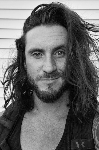 Подборка фильмов с Энтони Пеллерин online на Emblix