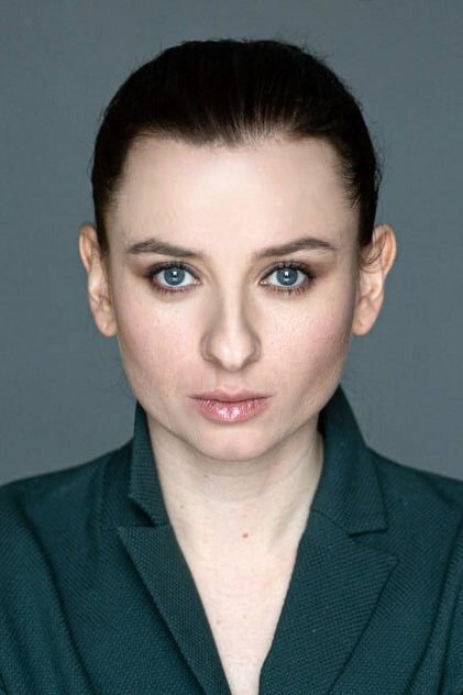Подборка фильмов с Вера Соловьёва online на Emblix