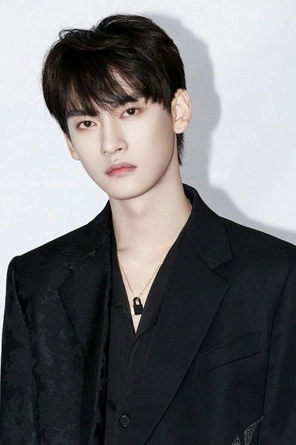 Подборка фильмов с Ху Вэнь Сюань online на Emblix