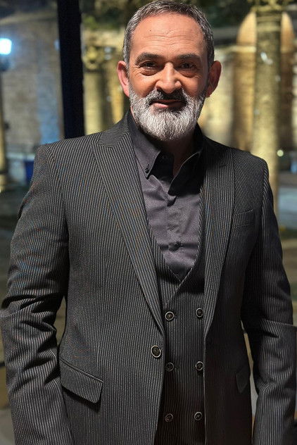 Подборка фильмов с Dursun Ali Erzincanli online на Emblix