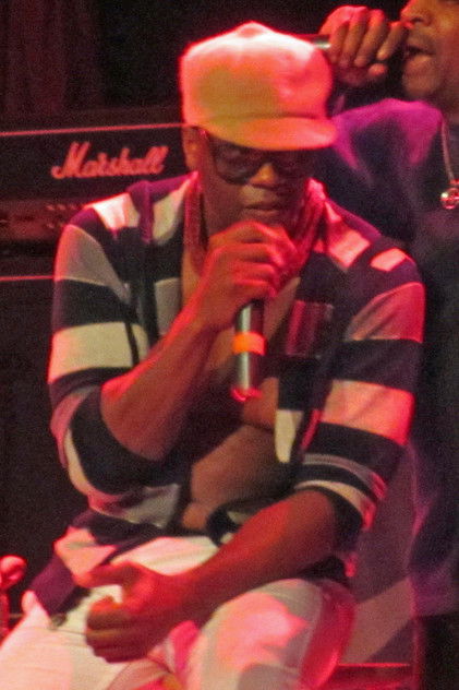 Подборка фильмов с Скули-Ди online на Emblix