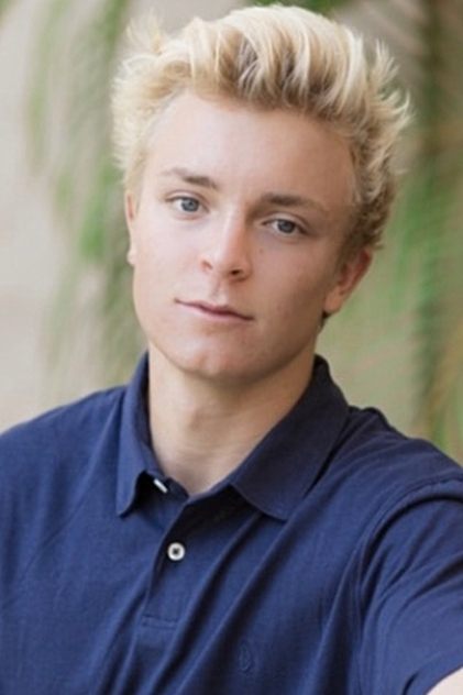 Подборка фильмов с Austin Seifert online на Emblix