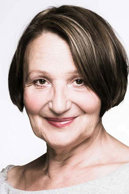 Подборка фильмов с Эрика Мольнар online на Emblix