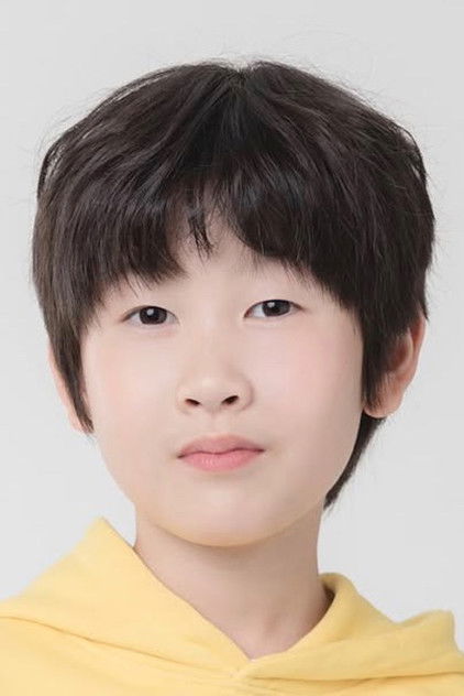 Подборка фильмов с Chayanon Akaradumrongdej online на Emblix