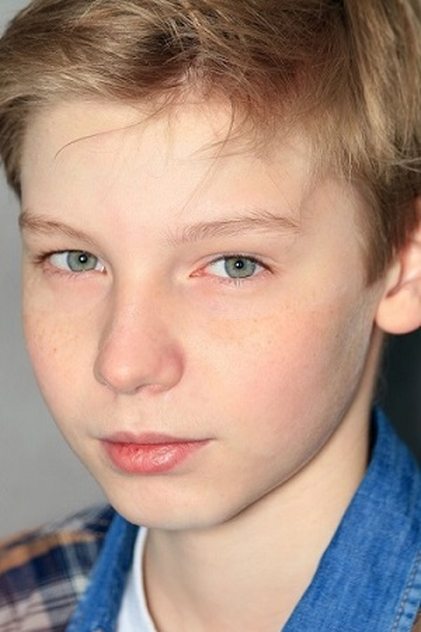 Подборка фильмов с Давид Мелконян online на Emblix