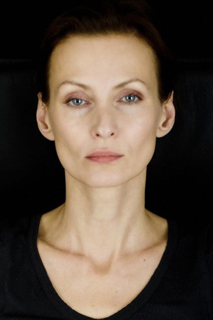 Подборка фильмов с Кристел Лисменд online на Emblix