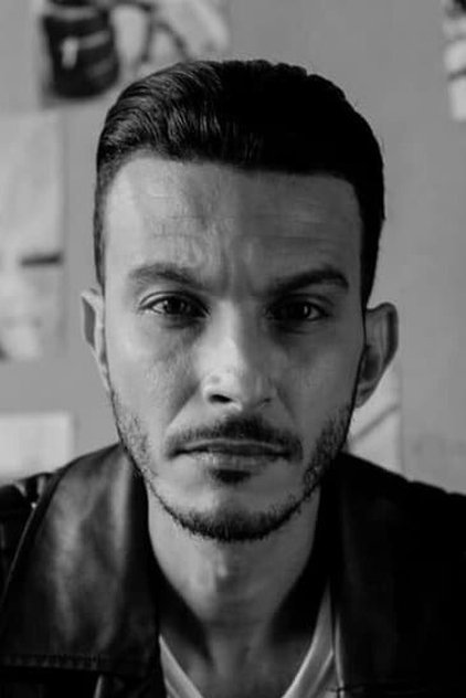 Подборка фильмов с Маджид Эссаиди online на Emblix