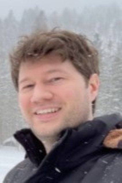 Подборка фильмов с Джеймс Ньюлендс online на Emblix