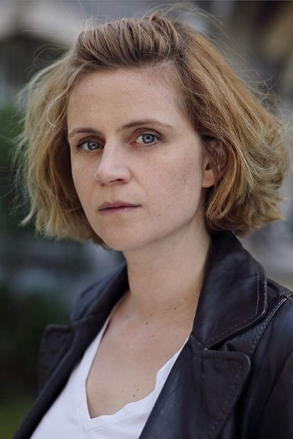 Подборка фильмов с Nathalie Van Tongelen online на Emblix