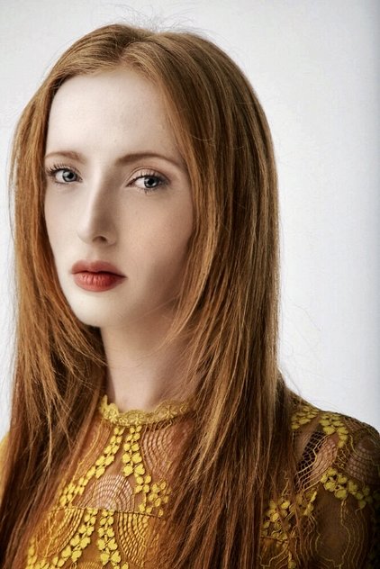 Подборка фильмов с Laura Long online на Emblix
