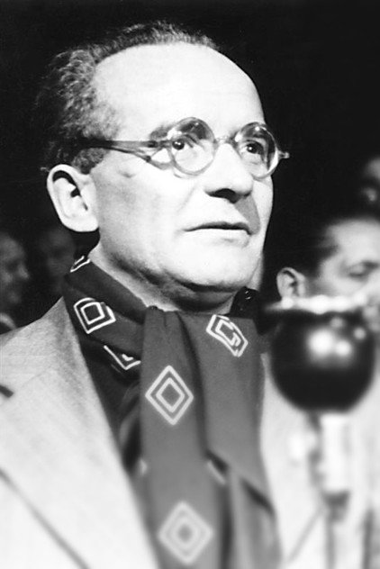 Подборка фильмов с Přemysl Pražský online на Emblix