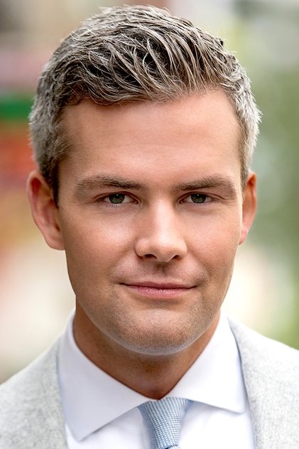 Подборка фильмов с Ryan Serhant online на Emblix
