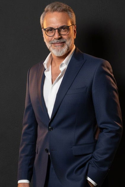 Подборка фильмов с Erol Yavan online на Emblix