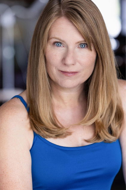 Подборка фильмов с Julie Fontenot online на Emblix