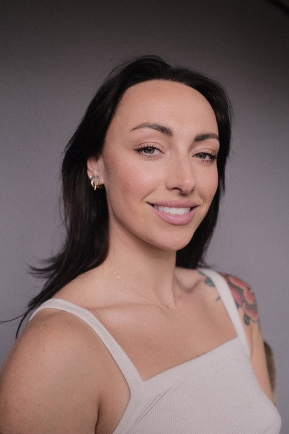 Подборка фильмов с Daniela Rene Fink online на Emblix