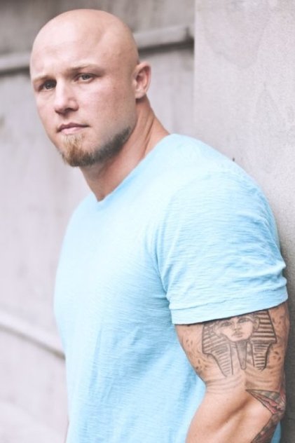Подборка фильмов с Luke Hawx online на Emblix
