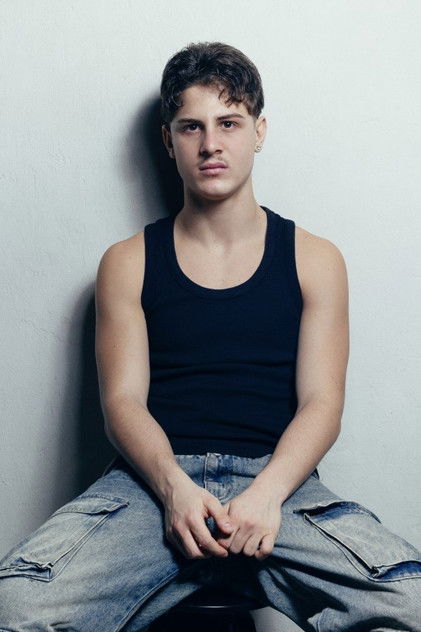 Подборка фильмов с Luca Lubrano online на Emblix