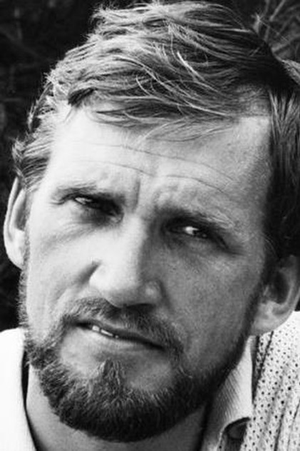 Подборка фильмов с Йенс Эстерхольм online на Emblix