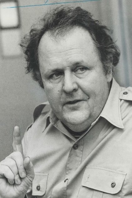 Подборка фильмов с Де Антонио, Эмиль online на Emblix