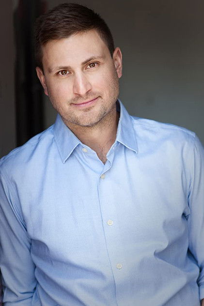 Подборка фильмов с Пол Макстей online на Emblix